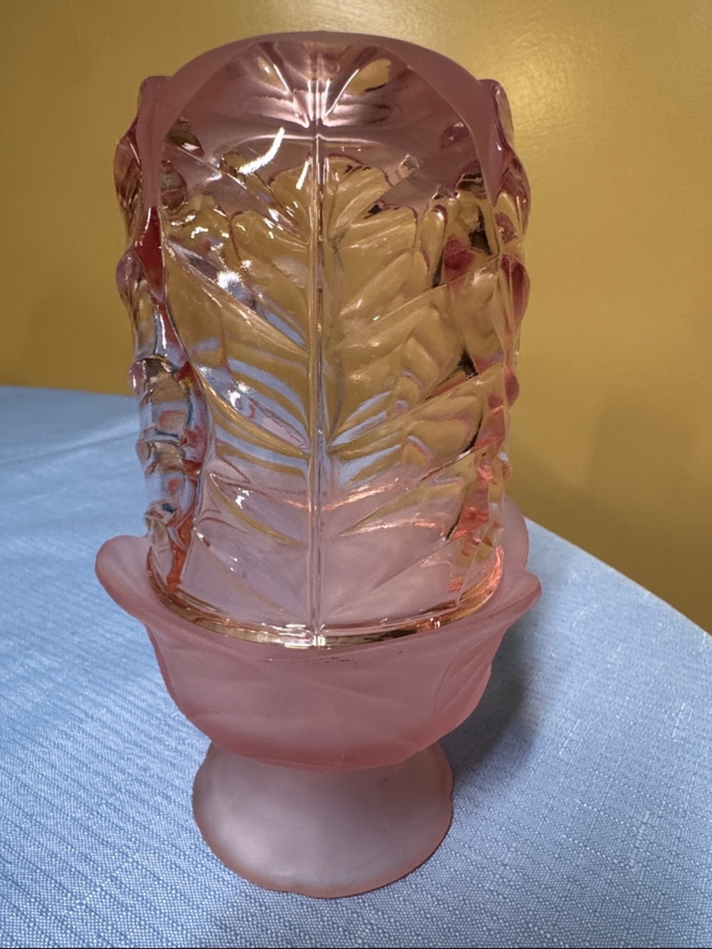 Fairy Lamp Viking Glass in the "Cabbage Leaf" Pink Frosted